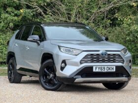 Used Toyota RAV-4 2.5 VVT-h Dynamic CVT 4WD Euro 6 (s/s) 5dr