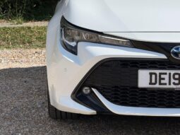 Used Toyota Corolla 1.8 VVT-h Design CVT Euro 6 (s/s) 5dr full