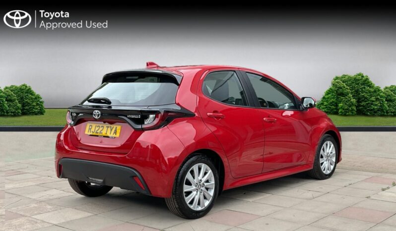 Used Toyota Yaris 1.5 VVT-h Icon E-CVT Euro 6 (s/s) 5dr full