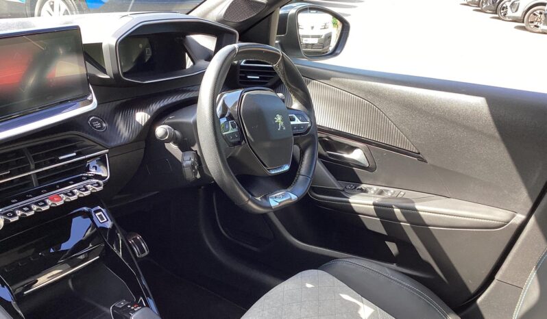 Used Peugeot 208 50kWh GT Premium Auto 5dr full