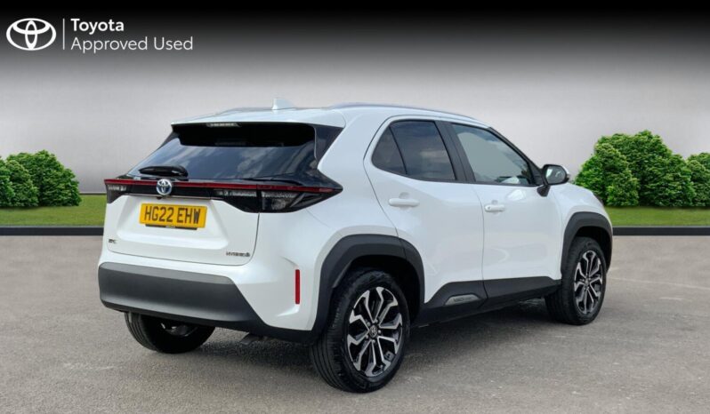 Used Toyota Yaris Cross 1.5 VVT-h Design E-CVT Euro 6 (s/s) 5dr full