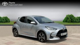 Used Toyota Yaris 1.5 VVT-h Design E-CVT Euro 6 (s/s) 5dr