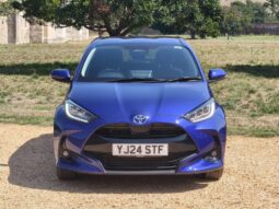 Used Toyota Yaris 1.5 VVT-h Design E-CVT Euro 6 (s/s) 5dr full