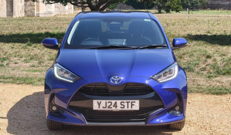 Used Toyota Yaris 1.5 VVT-h Design E-CVT Euro 6 (s/s) 5dr full