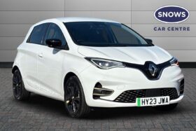 Used Renault ZOE R135 EV50 52kWh Iconic Auto 5dr (Boost Charge)