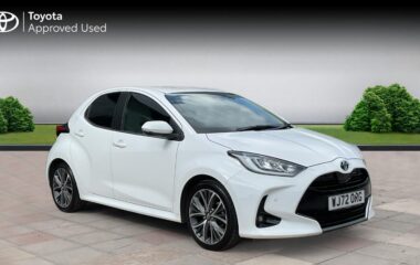 Used Toyota Yaris 1.5 VVT-h Excel E-CVT Euro 6 (s/s) 5dr