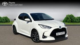 Used Toyota Yaris 1.5 VVT-h Design E-CVT Euro 6 (s/s) 5dr