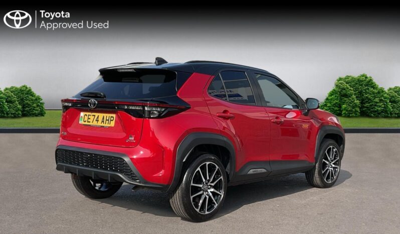 Used Toyota Yaris Cross 1.5 VVT-h GR SPORT E-CVT Euro 6 (s/s) 5dr full