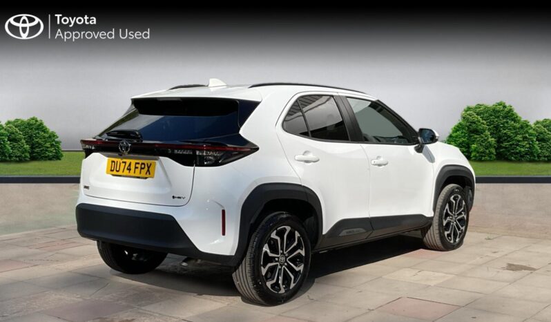 Used Toyota Yaris Cross 1.5 VVT-h Design E-CVT Euro 6 (s/s) 5dr full
