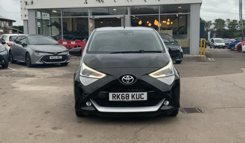 Used Toyota AYGO 1.0 VVT-i x-clusiv Hatchback 5dr Petrol x-shift Euro 6 (Safety Sense) (71 ps) full