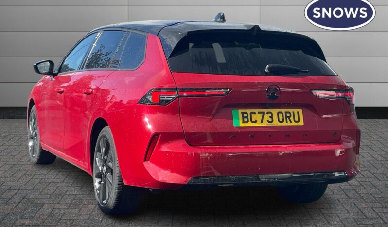 Used Vauxhall Astra 54kWh Ultimate Sports Tourer Auto 5dr full