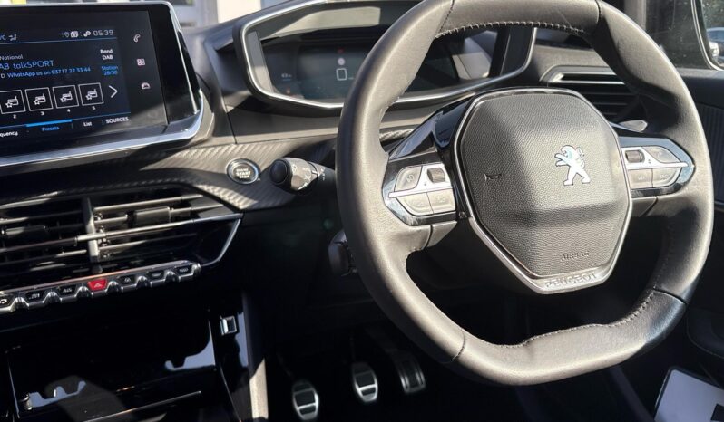 Used Peugeot 208 1.2 PureTech Allure Premium + Euro 6 (s/s) 5dr full