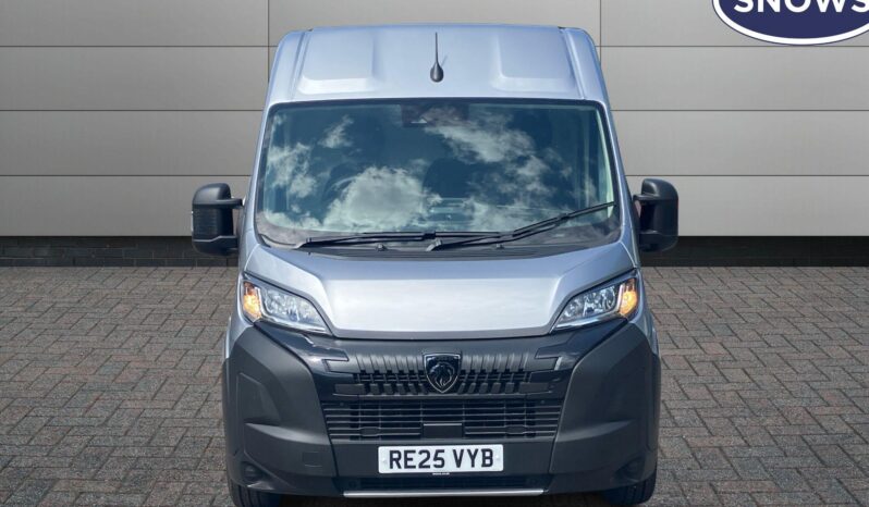 Used Peugeot Boxer 2.2 BlueHDi 335 Professional Manual L3 H2 Euro 6 (s/s) 5dr full