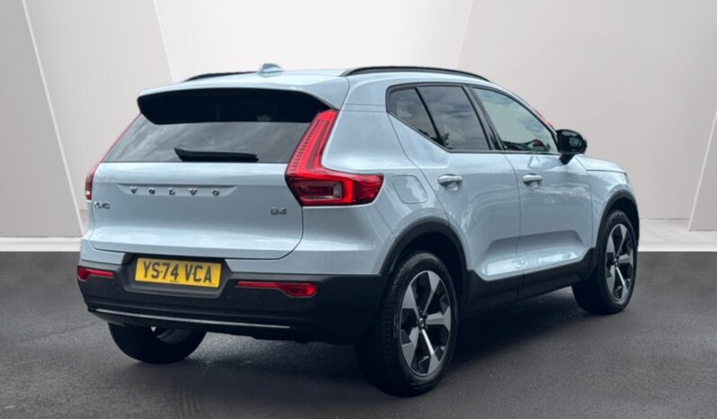 Used Volvo XC40 Plus, B4 Mild hybrid, Petrol, Dark full