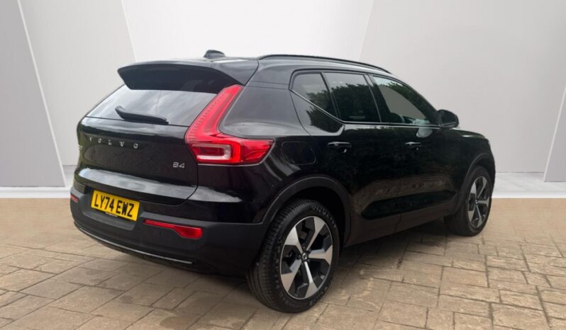 Used Volvo XC40 Plus, B4 Mild hybrid, Petrol, Dark full