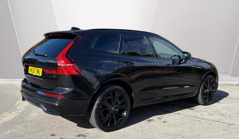Used Volvo XC60 Black Edition Plus, T6 AWD Plug-in hybrid, Electric/Petrol full