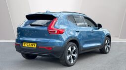 Used Volvo XC40 Ultimate, B4 mild hybrid, Petrol, Dark full