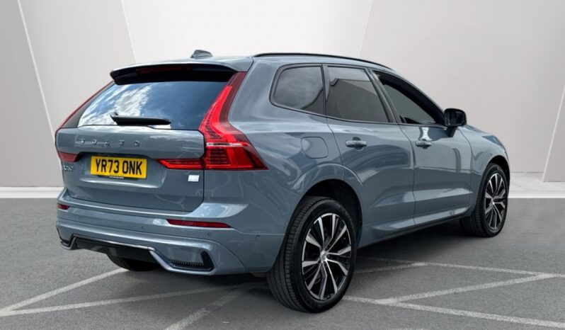Used Volvo XC60 Recharge Ultimate, T8 AWD plug-in hybrid, Electric/Petrol, Dark full
