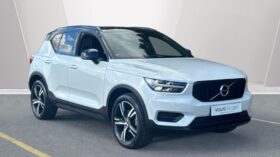 Used Volvo XC40 R-Design, T3 Automatic