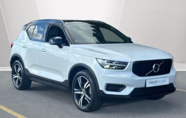 Used Volvo XC40 R-Design, T3 Automatic