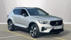 Used Volvo XC40 Ultimate, B4 mild hybrid, Petrol, Dark