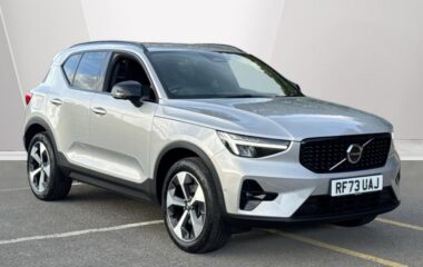 Used Volvo XC40 Plus, B3 Mild hybrid, Petrol, Dark