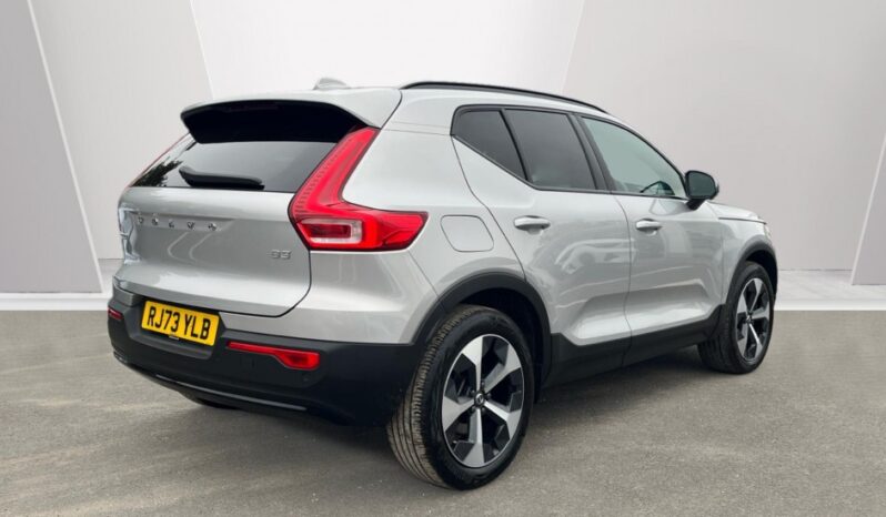 Used Volvo XC40 Ultimate, B3 Mild hybrid, Petrol, Dark full