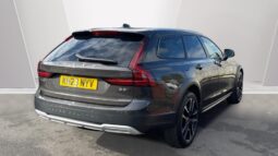 Used Volvo V90 Cross Country Ultimate, B5 AWD mild hybrid, Petrol full