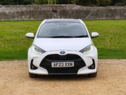 Used Toyota Yaris 1.5 VVT-h Design E-CVT Euro 6 (s/s) 5dr full