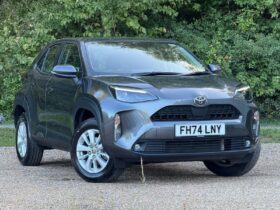Used Toyota Yaris Cross 1.5 VVT-h Icon SUV 5dr Petrol Hybrid E-CVT Euro 6 (s/s) (116 ps)