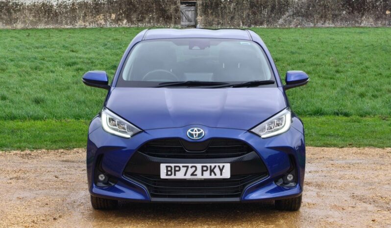 Used Toyota Yaris 1.5 VVT-h Design E-CVT Euro 6 (s/s) 5dr full