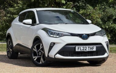 Used Toyota CHR 1.8 VVT-h Design CVT Euro 6 (s/s) 5dr