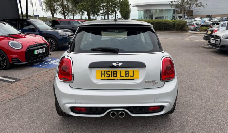 Used MINI Hatch 2.0 Cooper SD Auto Euro 6 (s/s) 3dr full