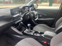 Used Peugeot 208 1.2 PureTech Allure Premium + Euro 6 (s/s) 5dr full