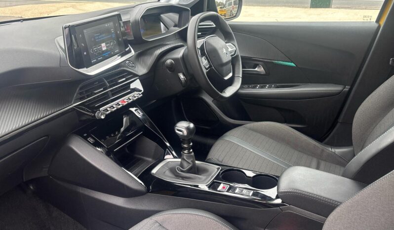 Used Peugeot 208 1.2 PureTech Allure Premium + Euro 6 (s/s) 5dr full