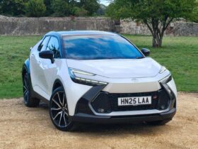 Used Toyota CHR 2.0 VVT 13.6kWh GR SPORT CVT Euro 6 (s/s) 5dr