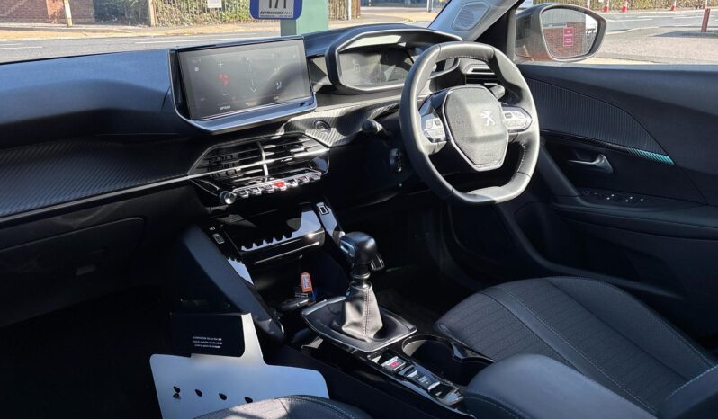 Used Peugeot 2008 1.2 PureTech Allure Premium + Euro 6 (s/s) 5dr full