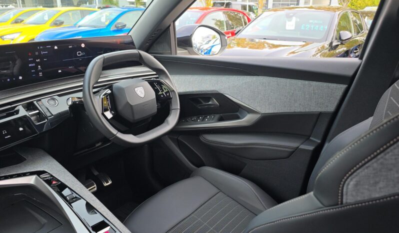 Used Peugeot 5008 1.2 MHEV Allure e-DSC Euro 6 (s/s) 5dr full
