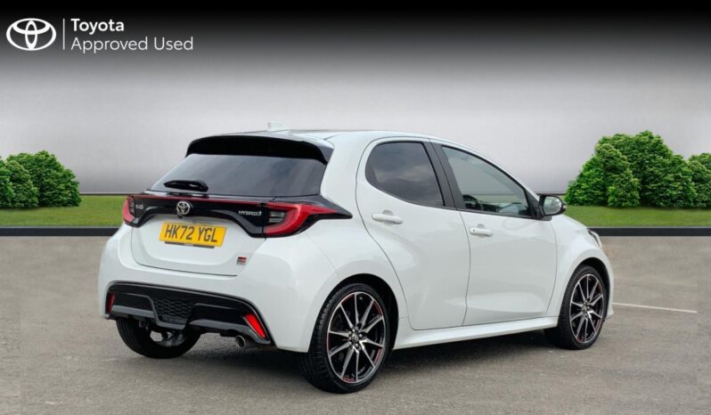 Used Toyota Yaris 1.5 VVT-h GR SPORT E-CVT Euro 6 (s/s) 5dr full