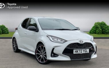 Used Toyota Yaris 1.5 VVT-h GR SPORT E-CVT Euro 6 (s/s) 5dr