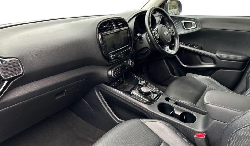 Used Kia Soul 64kWh First Edition Auto 5dr full
