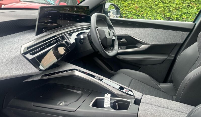 Used Peugeot 5008 1.2 MHEV Allure e-DSC Euro 6 (s/s) 5dr full