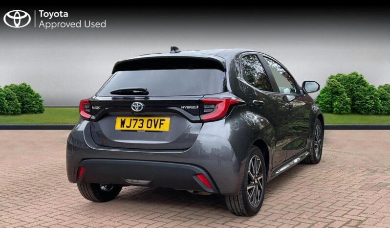 Used Toyota Yaris 1.5 VVT-h Design E-CVT Euro 6 (s/s) 5dr full