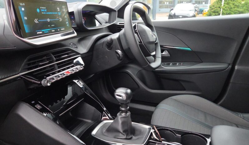 Used Peugeot 2008 1.2 PureTech Allure Premium + Euro 6 (s/s) 5dr full