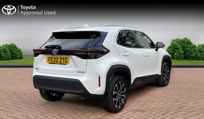 Used Toyota Yaris Cross 1.5 VVT-h Design E-CVT Euro 6 (s/s) 5dr full