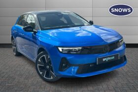 Used Vauxhall Astra 54kWh Ultimate Auto 5dr