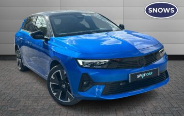 Used Vauxhall Astra 54kWh Ultimate Auto 5dr