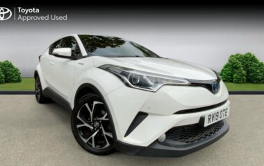 Used Toyota CHR 1.8 VVT-h Design CVT Euro 6 (s/s) 5dr