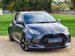 Used Toyota Yaris 1.5 VVT-h Design E-CVT Euro 6 (s/s) 5dr full
