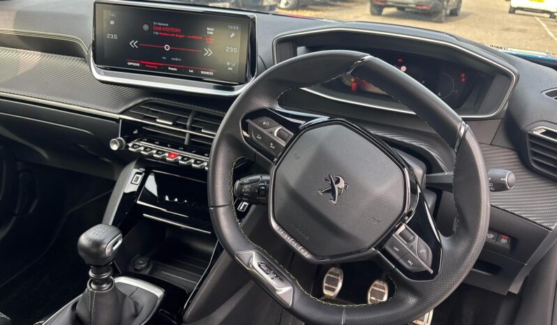 Used Peugeot 2008 1.2 PureTech GT Euro 6 (s/s) 5dr full